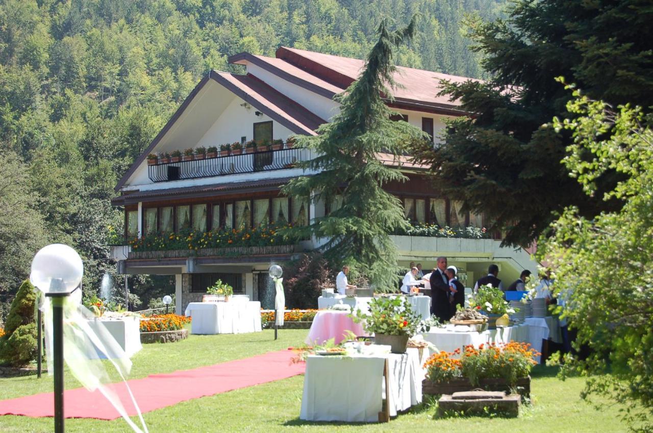 Hotel Lo Sciatore Cotronei Ngoại thất bức ảnh